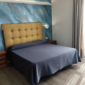 hotel-tiffany.hotelitalianriviera.com/