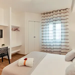 Coral Bay Charming House Pensión Alguer