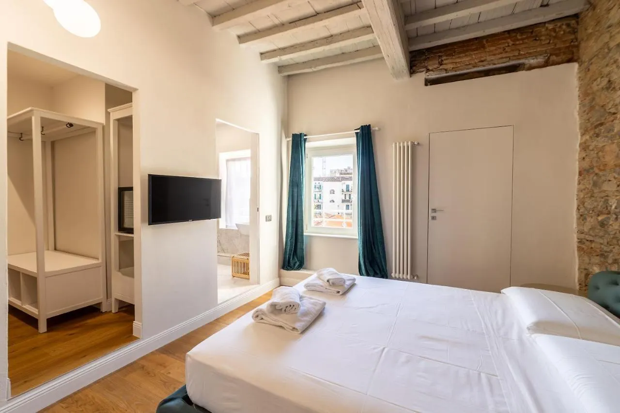 Leovinci Rooms Florence 0*,  Italy